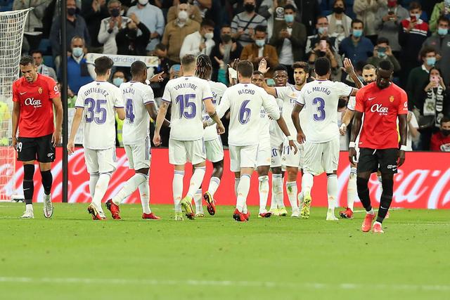 库里17+10康宁汉姆32+6+8 勇士终结活塞5连胜